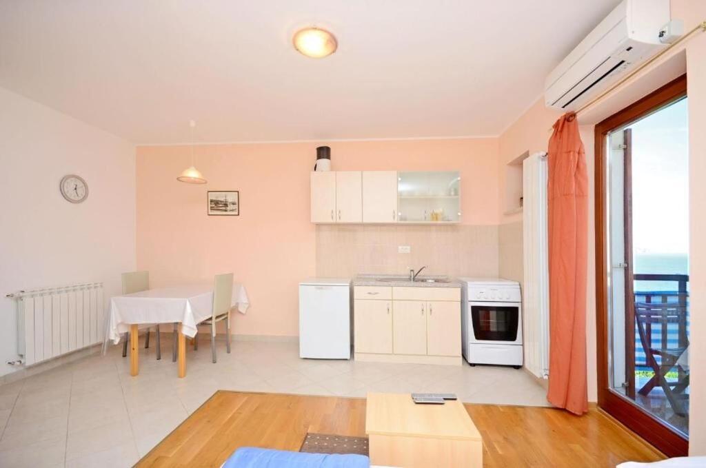 Apartments Ivanka Senj  Exteriör bild