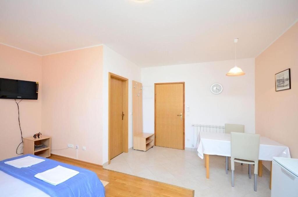 Apartments Ivanka Senj  Exteriör bild