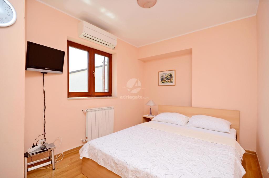 Apartments Ivanka Senj  Rum bild