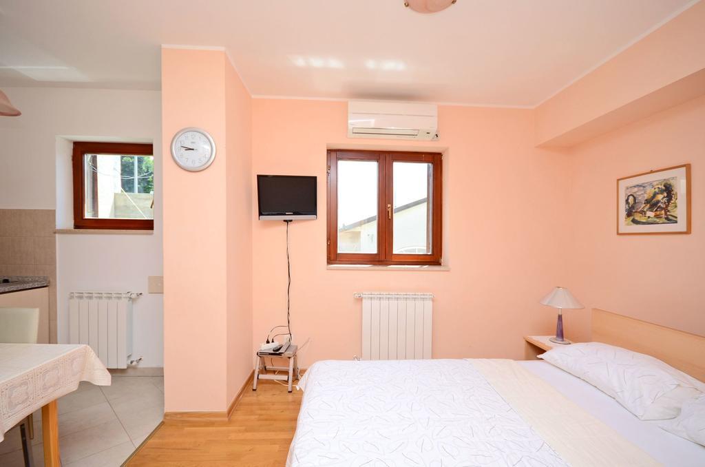 Apartments Ivanka Senj  Exteriör bild