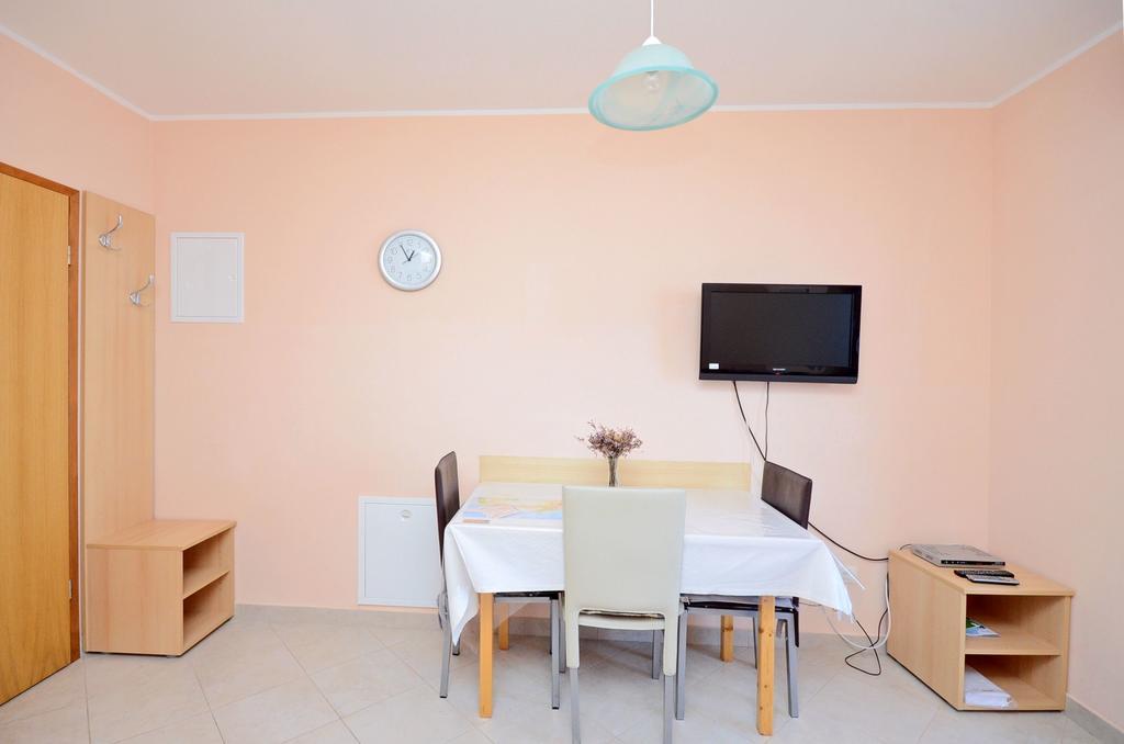 Apartments Ivanka Senj  Exteriör bild